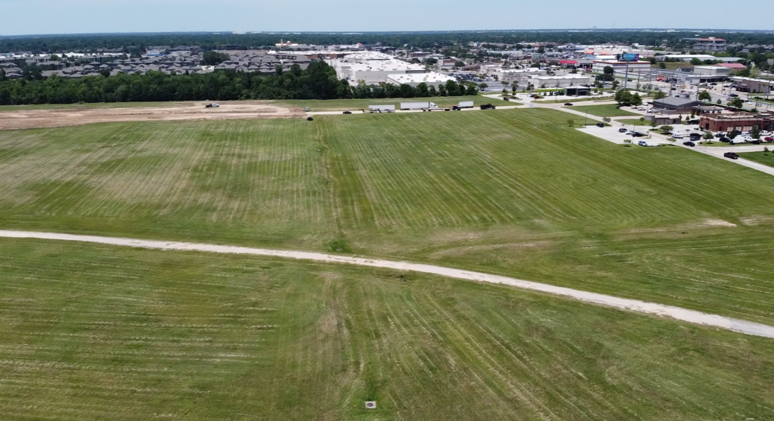 Highway 6 & West Little York Sueba McCormack Commercial